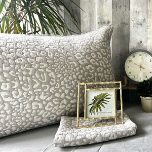 🌴 Cute Gray & White Leopard Print Pillow Sham | Pillow Cover | Set of Two